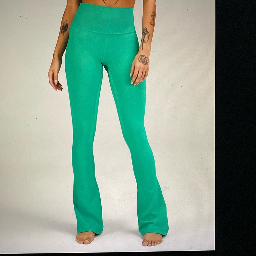 lululemon Align™ High-Rise Mini-Flared Pant
*Regular